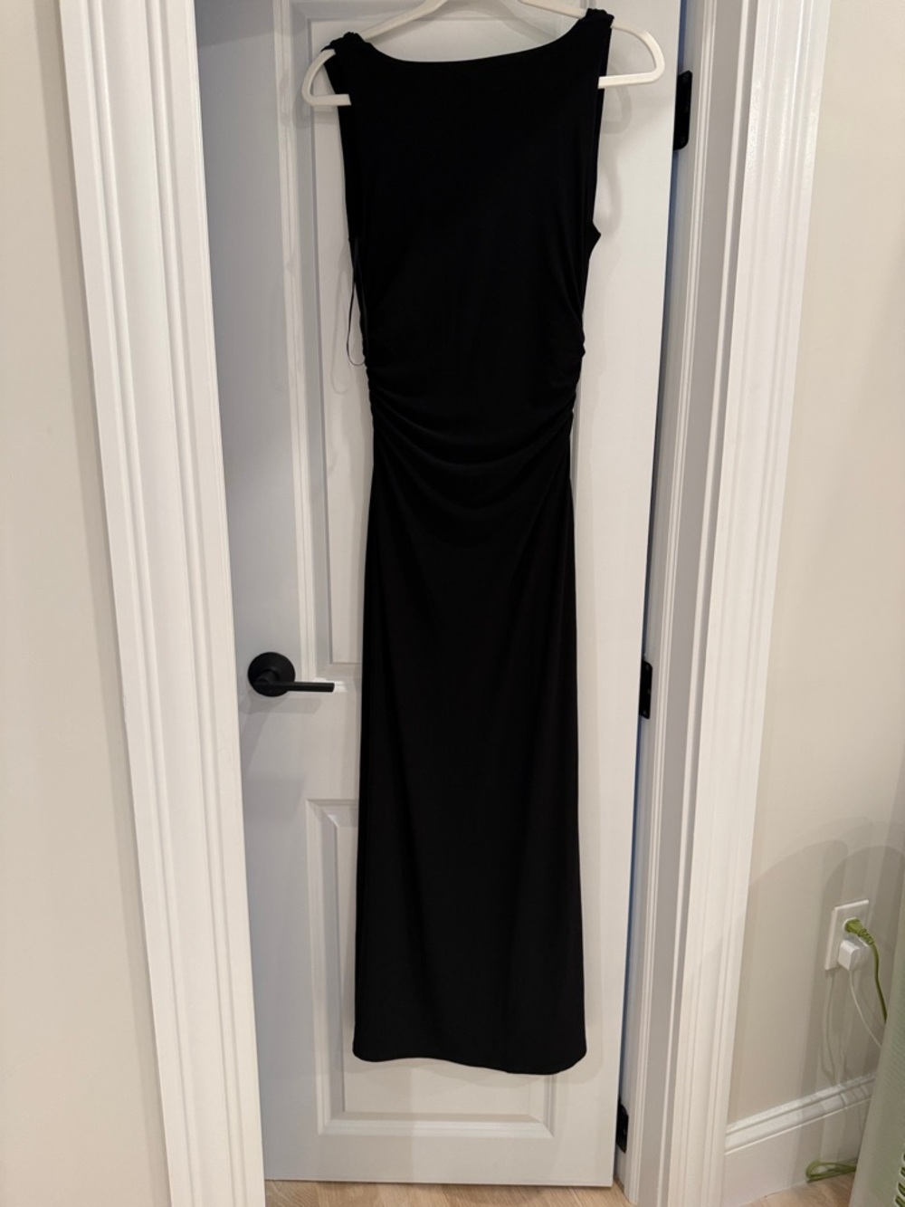 Aritzia  Tango Dress - Picture 6 of 8